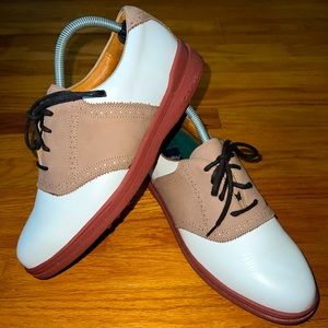 Callaway Brown/White Leather Spikeless Golf Shoes Sz 10.5 Wmns/ 9.5 Men’s EUC